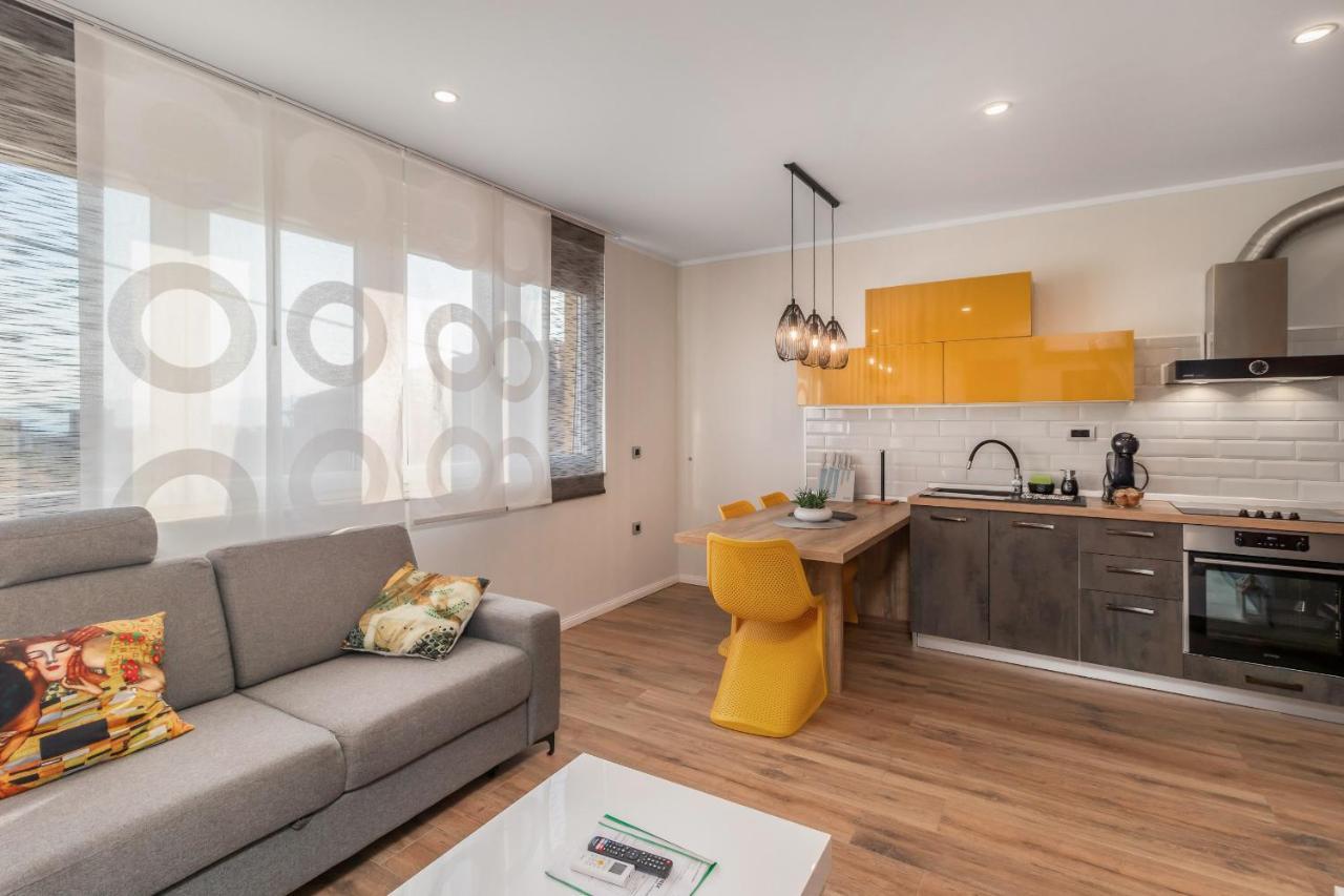 Adastra Apartments With Private Parking And Floor Heating Rijeka Exterior photo